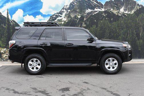 Midnight Black Metallic 2021 Toyota 4Runner SR5