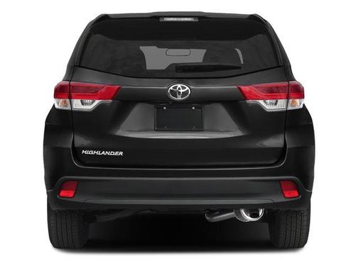 Maroon 2018 Toyota Highlander LE