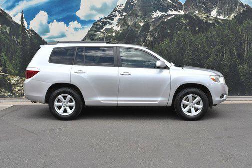 Classic Silver Metallic 2008 Toyota Highlander Base