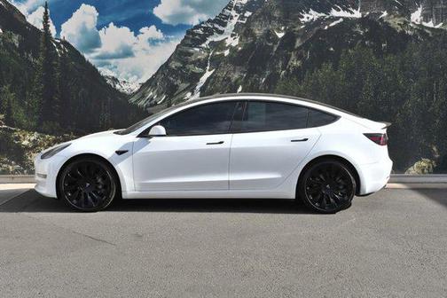 2020 Tesla Model 3 Long Range