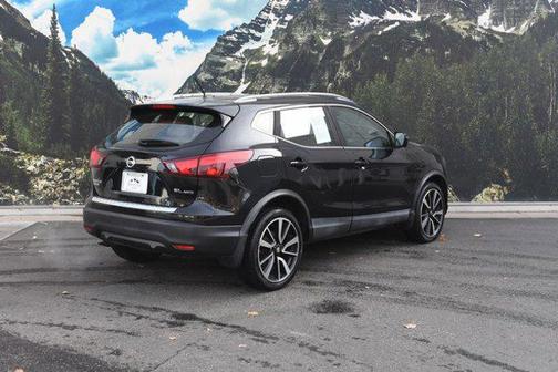 2017 Nissan Rogue Sport SL