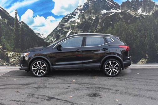 2017 Nissan Rogue Sport SL