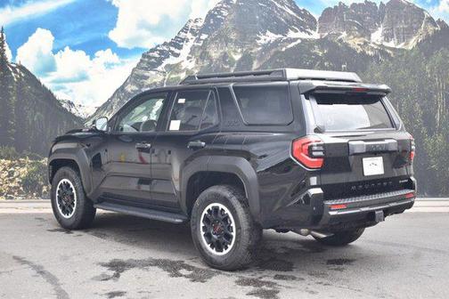 2025 Toyota 4Runner TRD Off Road