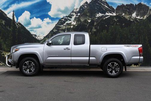 2017 Toyota Tacoma TRD Sport