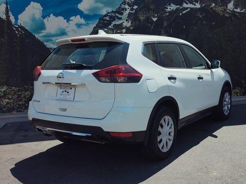 2019 Nissan Rogue S