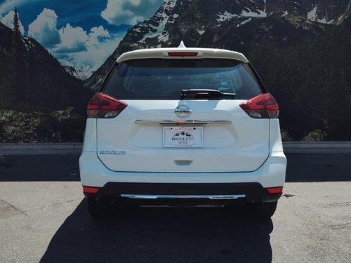 2019 Nissan Rogue S