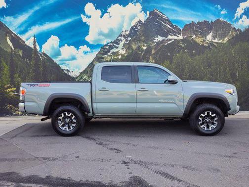 2022 Toyota Tacoma TRD Off Road
