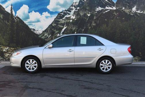2004 Toyota Camry XLE V6