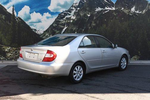 2004 Toyota Camry XLE V6