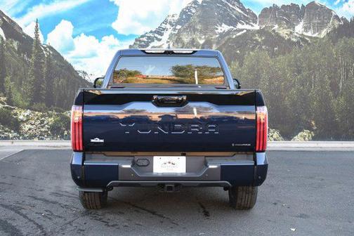 2026 Toyota Tundra Hybrid Platinum