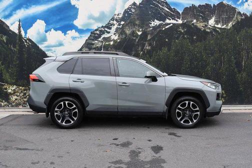 2019 Toyota RAV4 Adventure