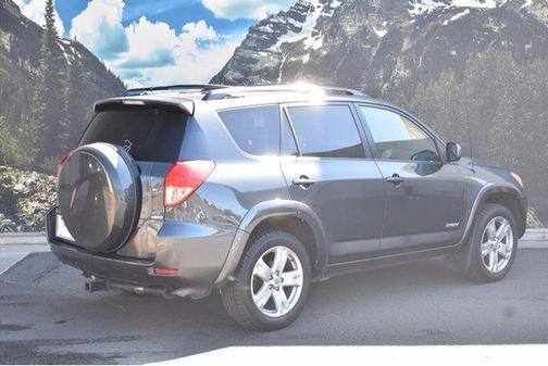 2007 Toyota RAV4 Sport