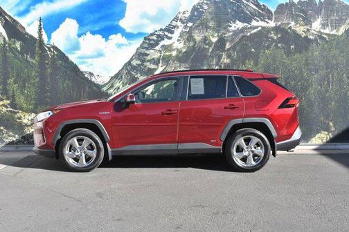 2021 Toyota RAV4 Hybrid XLE Premium