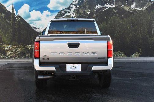 2026 Toyota Tacoma Hybrid TRD Off Road