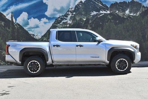 2025 Toyota Tacoma TRD Off Road