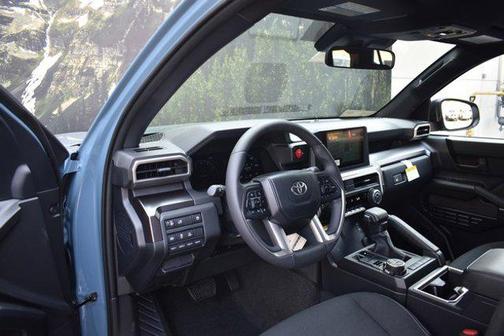 2025 Toyota 4Runner TRD Off Road