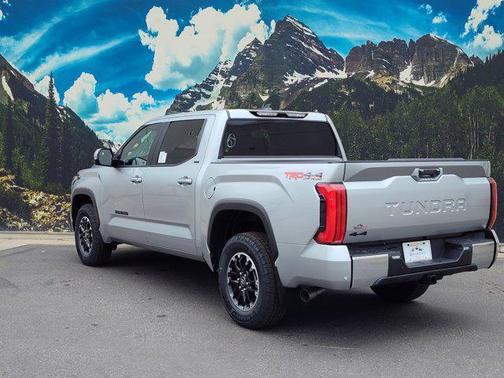 2025 Toyota Tundra Platinum