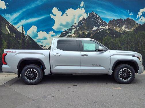 2025 Toyota Tundra Platinum