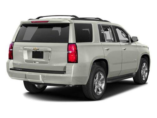 Iridescent Pearl Tricoat 2017 Chevrolet Tahoe LT