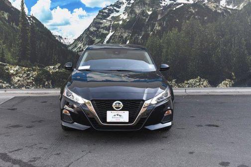 2022 Nissan Altima SR FWD