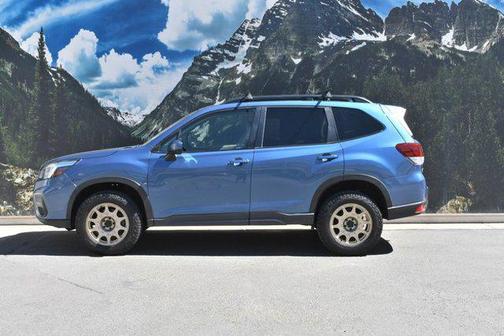 Horizon Blue Pearl 2021 Subaru Forester Premium