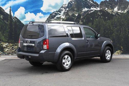 2011 Nissan Pathfinder S