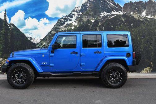 2016 Jeep Wrangler Unlimited Sahara