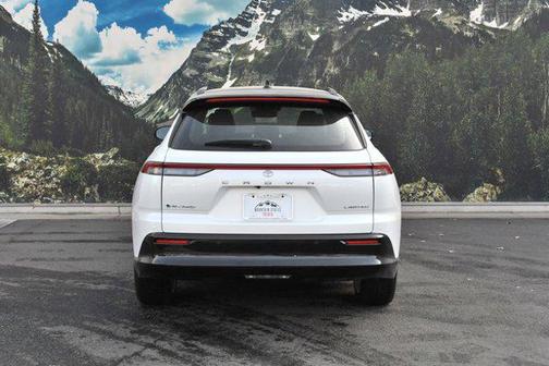 2026 Toyota Crown Signia Limited