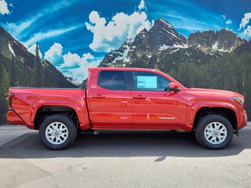 2025 Toyota Tacoma SR5