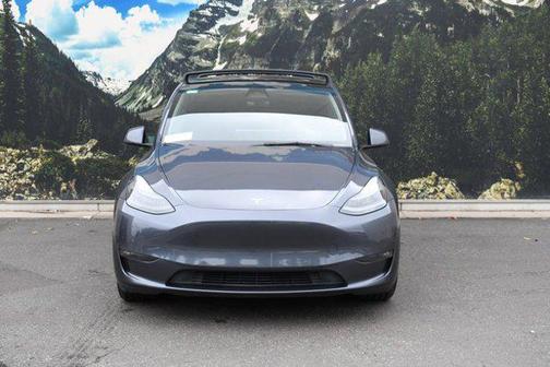 2022 Tesla Model Y Performance Dual Motor All-Wheel Drive