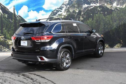 2018 Toyota Highlander Hybrid Platinum