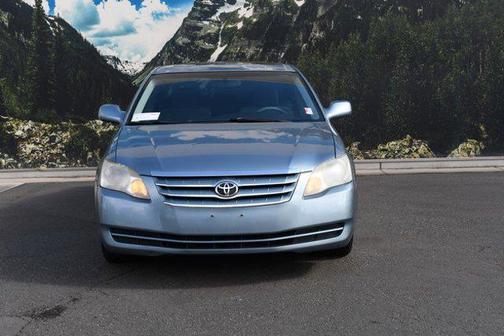 2005 Toyota Avalon XL