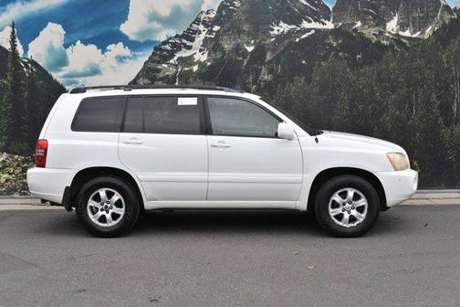 2003 Toyota Highlander Base