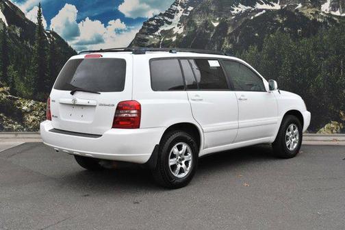 2003 Toyota Highlander Base