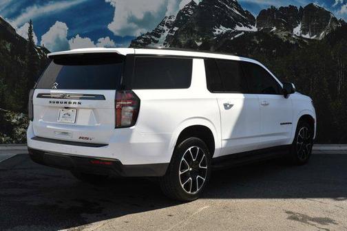 2021 Chevrolet Suburban RST
