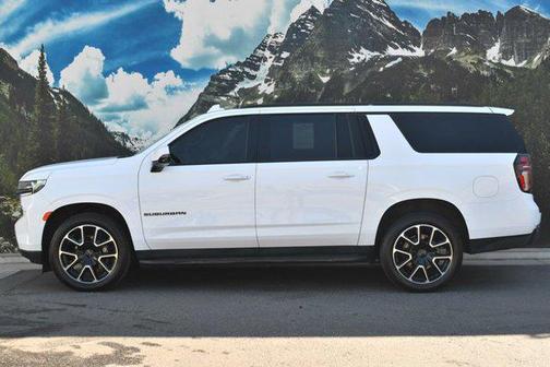 2021 Chevrolet Suburban RST