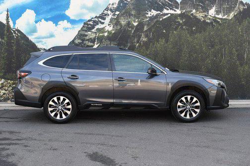 Magnetite Gray Metallic 2023 Subaru Outback Limited