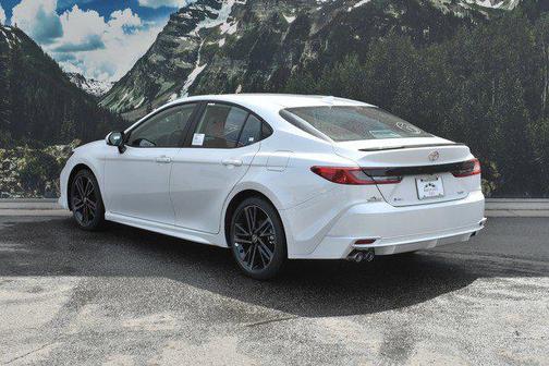 Wind Chill Pearl 2026 Toyota Camry XSE