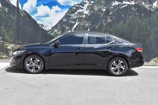 Super Black 2023 Nissan Sentra SV