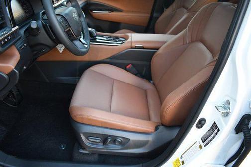 2025 Toyota Crown Signia Limited