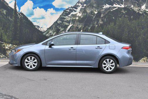 Classic Silver Metallic 2025 Toyota Corolla LE