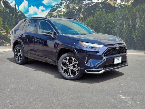 2025 Toyota RAV4 Hybrid SE