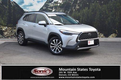 2024 Toyota Corolla Cross XLE