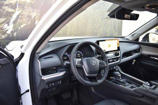 2025 Toyota Grand Highlander Limited
