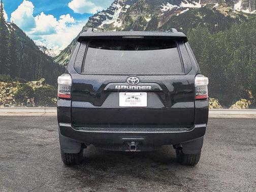 2024 Toyota 4Runner SR5 Premium