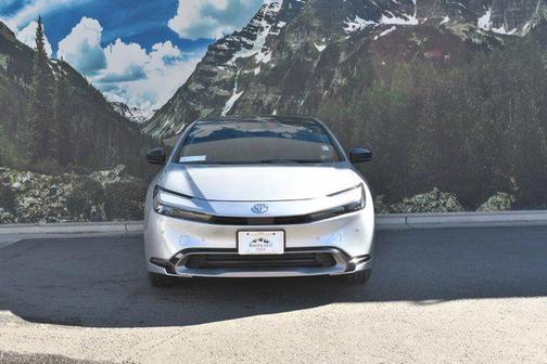 2024 Toyota Prius XLE