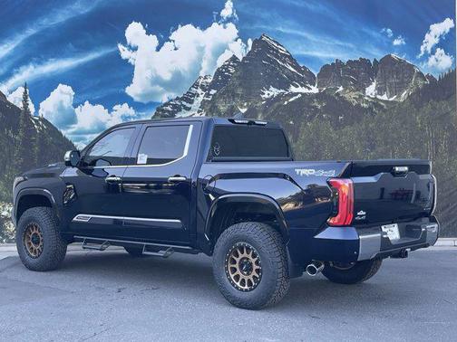 2025 Toyota Tundra Hybrid 1794 Edition