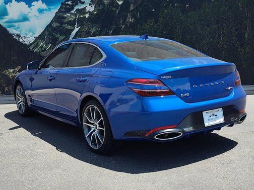2022 Genesis G70 3.3T AWD