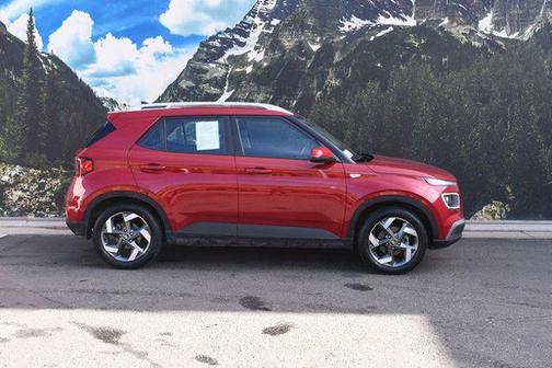 2022 Hyundai VENUE Limited