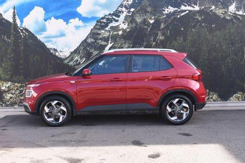 2022 Hyundai VENUE Limited